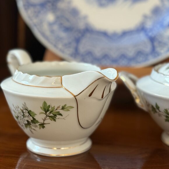 Vintage Franconia-Krautheim and Adelberg Hawthorn Creamer & Sugar Bowl Set - Picture 4 of 7